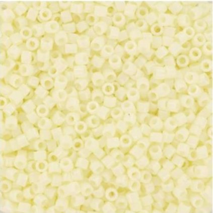 Miyuki Delica 11/0 opaque light buttercream (DB-2401)