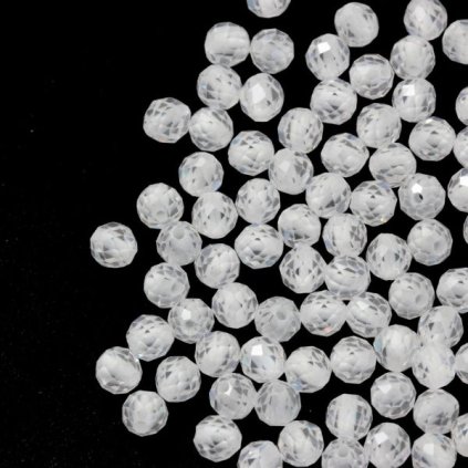 Kubická Zirconie 4mm broušená crystal (10ks)