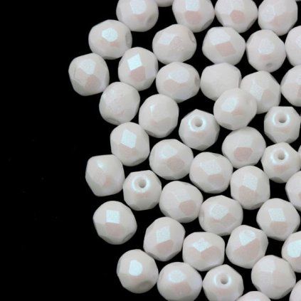 Korálky broušené 6mm Pearlescent White 27402 (40ks)
