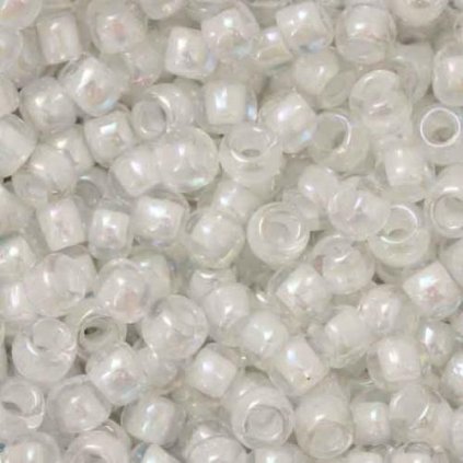 TOHO Round 8/0 Rainbow Crystal/Creme-Lined