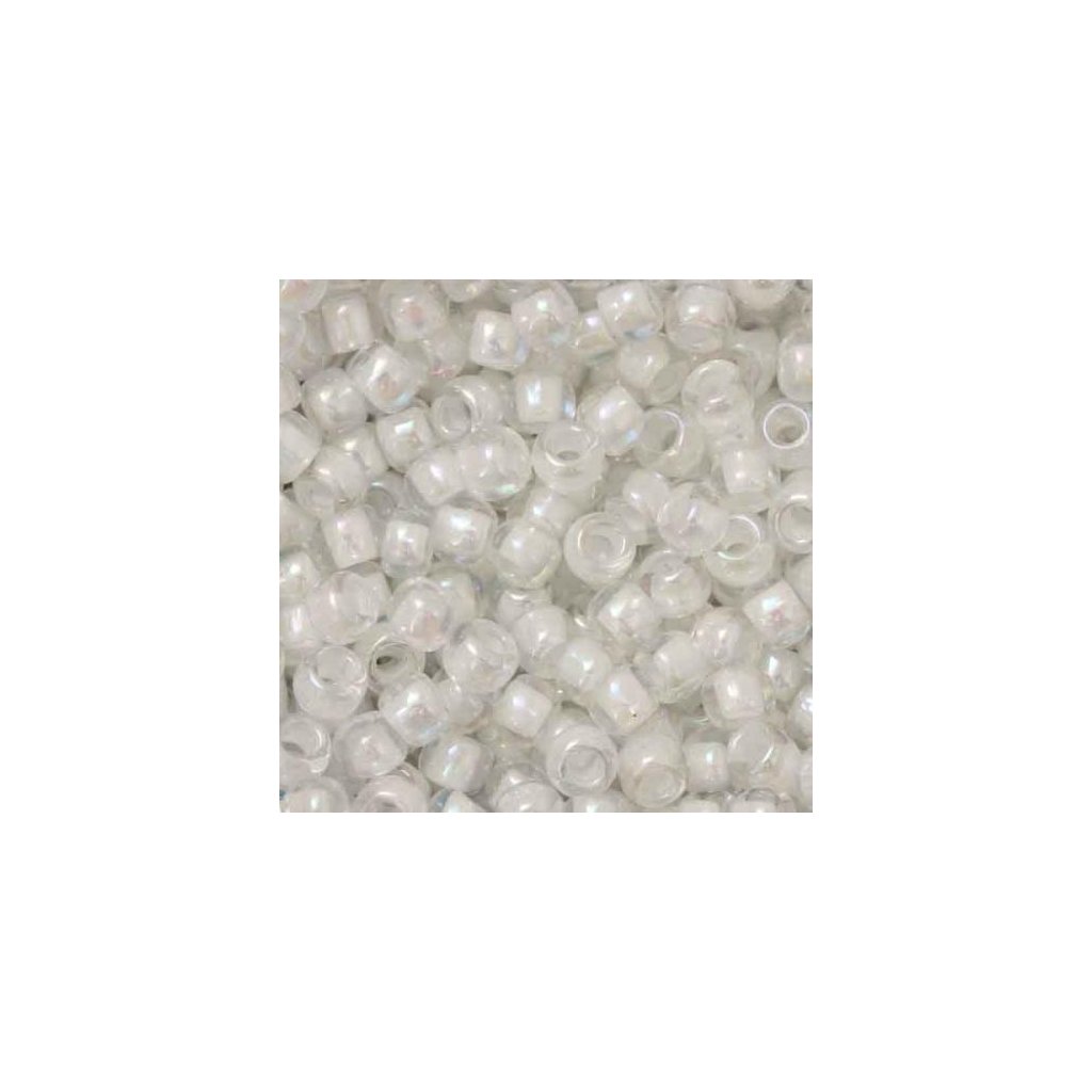 TOHO Round 8/0 Rainbow Crystal/Creme-Lined