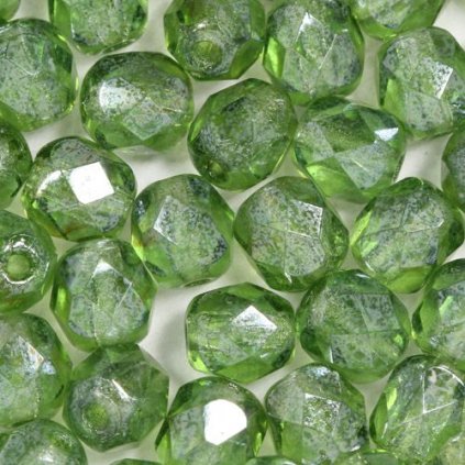 Korálky brúsené 6mm svetlozelená listre (40ks)