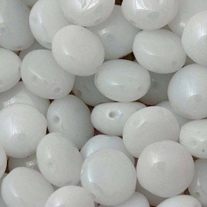 Preciosa Candy™ 8mm White Alabaster