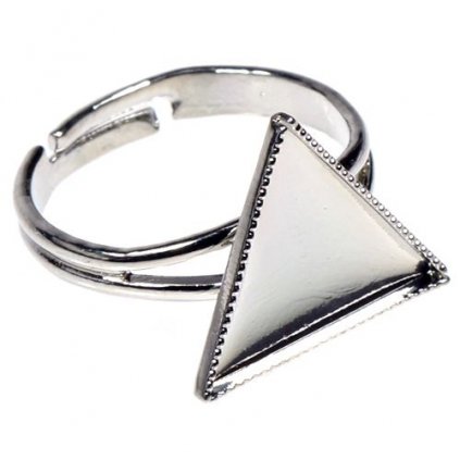 Trojuholník 15 mm platinový krúžok