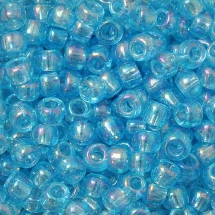 TOHO Round 8/0 Transparent Rainbow Aquamarine