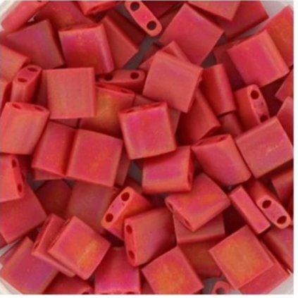 Miyuki Tila 5/5mm opaque matte ab red (TL-408FR)