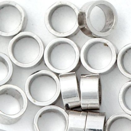 Korálik kovový trubička 4/2mm Ag + clear