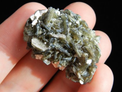 muskovit druza srostlice lupenite krystaly estetika 1