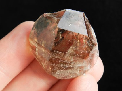 zahneda pulkrystal kourova dolnoborska hate zila dutina obrazek 1