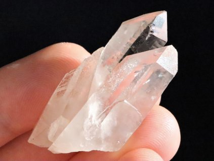 kristal prirodni srostlice krystalu cesky kamen obrazek 1