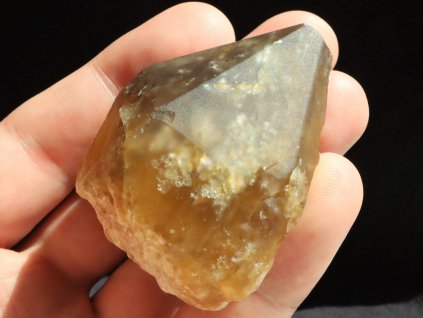 citrin zahneda krystal prirodni cesky drahy kamen obrazek 1