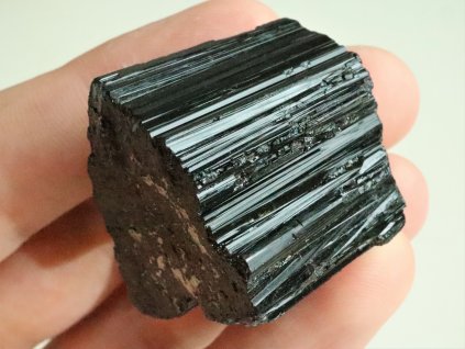 turmalin skoryl pikarec sbirkovy velky spalek 1