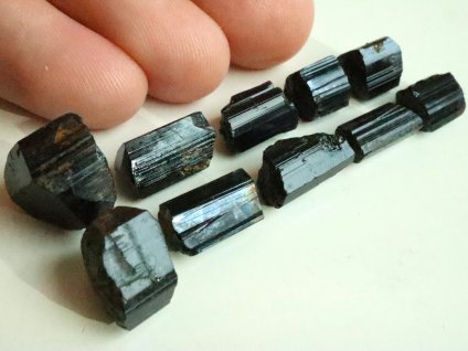 cerny turmalin skoryl sestava serie sada skupinka 10 ks prodej 1