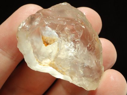 kristal klasicky typicky cesky kamen obrazky 1