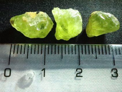 olivin zrna samostatna velka sada serie 1