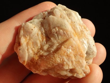 baryt lupenite destickovite tabulkove krystaly 1