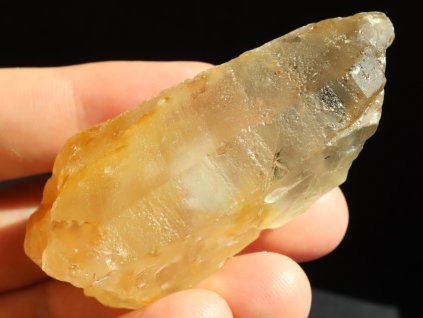 citrin krystal fragment knezeves vysocina cr 1