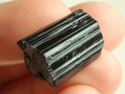 cerny turmalin ceske republiky prodej 1