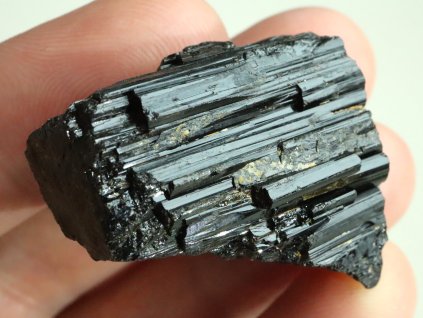 cerny turmalin skoryl obrazek 1