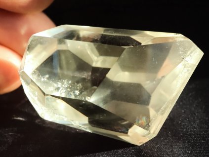 fantasy brus cesky kristal ledove bily drahokamovy 1