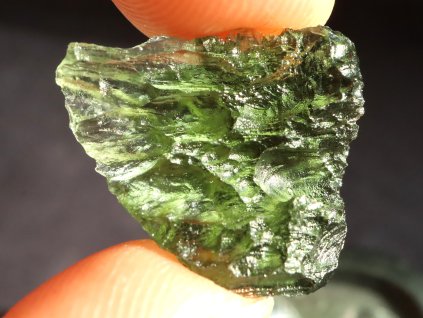 vltavin jihocesky drahy kamen zeleny tektit moldavit 1