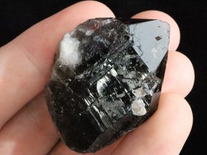 zahneda morion cerny krystal prirodni cesky kamen 1