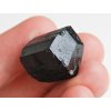 ukonceny cerny turmalin skoryl cesky polodrahokam kamen cesky obrazek 3