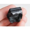 cerny turmalin skoryl prirodni surovy kamen cr 5