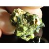 epidot zeleny kamen krystalky.srostlice obrazek 3