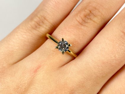 Zlatý prsten se zirkony 2000304120006