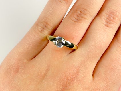 Zlatý prsten se zirkony 2000303970008