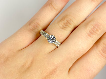 Zlatý prsten se zirkony 2000304180000