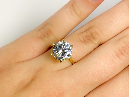 Zlatý prsten se zirkony 2000304720008