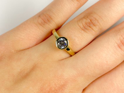 Zlatý prsten se zirkony 2000304590007