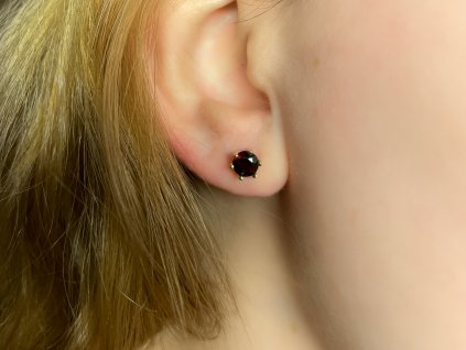 Zlaté náušnice s granáty 2000269720006