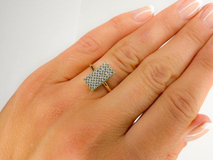 Zlatý prsten se zirkony 2000219840006