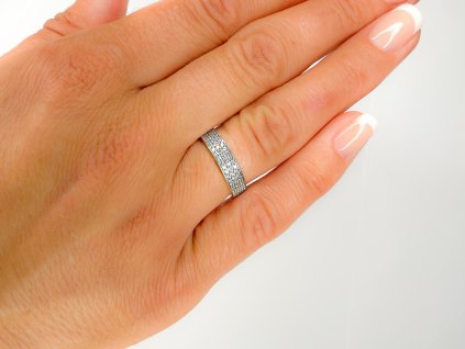 Zlatý prsten se zirkony 2000216910009