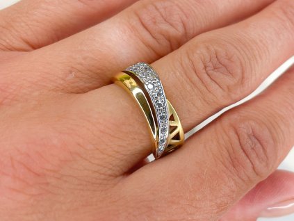 Zlatý prsten se zirkony 2000272310003