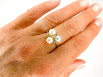 Zlatý prsten s perlami  2000272060007