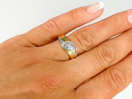 Zlatý prsten se zirkony 2000272410000