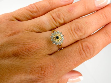 Zlatý prsten se zirkony 2000270840007