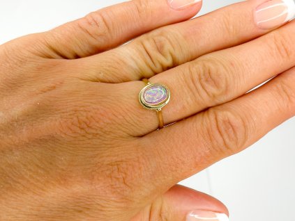 Zlatý prsten s opálem 2000219760007