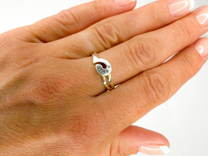 Zlatý prsten se zirkony 2000270710003