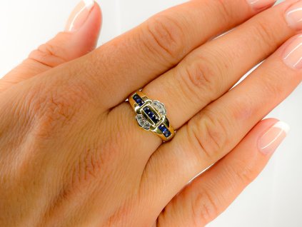 Zlatý prsten se zirkony 2000272250002