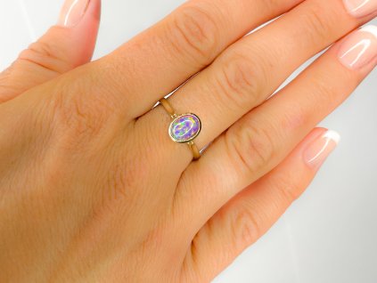 Zlatý prsten s opálem 2000225370009