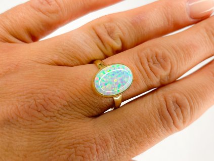Zlatý prsten s opálem 2000274110007