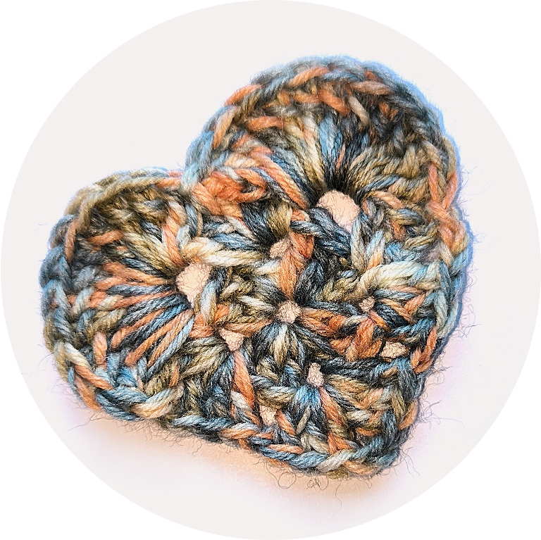 Malé srdíčko. Návod na háčkování