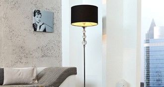 Elegantní designové osvětlení stojacími lampami v mnoha stylech