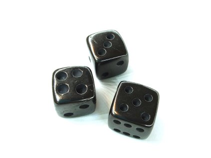 Šungitová hracia kocka