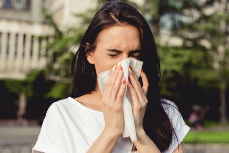 Co dělat, když se o slovo přihlásí jarní alergie?